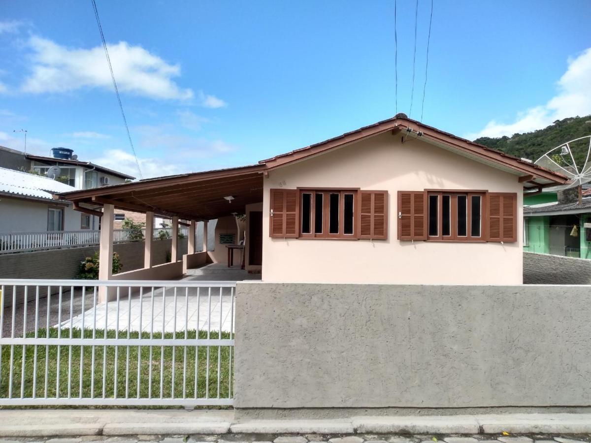 Casa Na Pinheira, Praia De Cima Villa Екстериор снимка